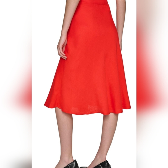 KARL LAGERFELD Elegant Women's Skirt NWT Bright Apple Red Size 12 Midrise. - Picture 4 of 4